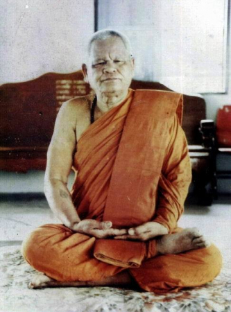 LP Sa Nguan = Wat Phai Phan Mue.jpg.thumb.jpg