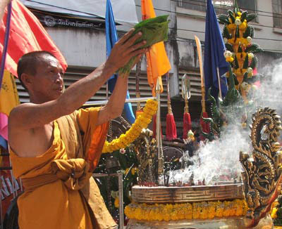 LP Luang Nui拷貝.jpg.thumb.jpg.thumb.jpg
