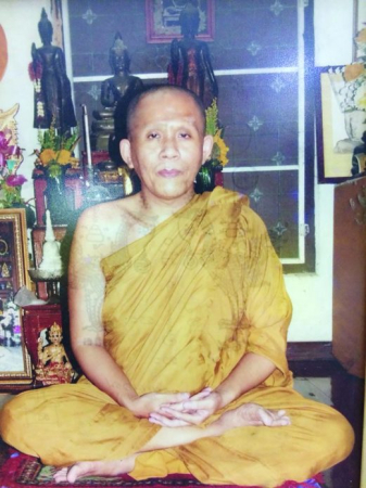 พระ521x696.jpg