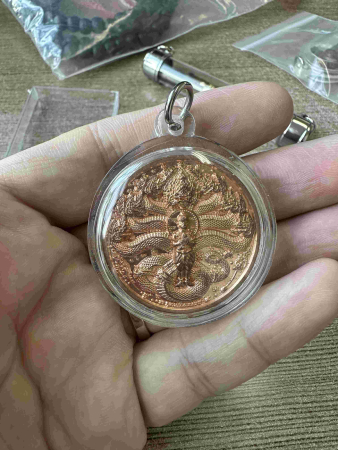 阿赞旁2565莲花天童.jpg